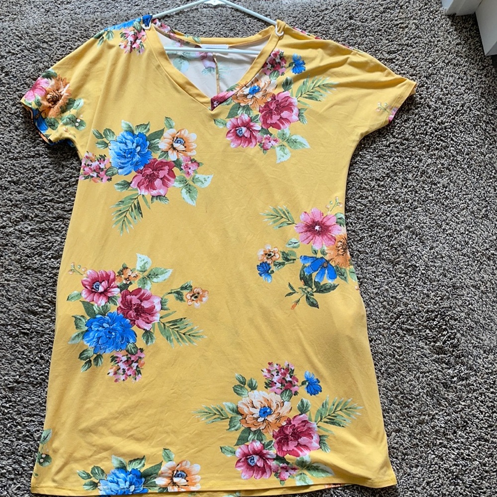 Yellow floral dress with Pockets